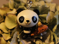 木製ストラップ!あたたかみの感じる木のぬくもり【オカリナとうさぎ】